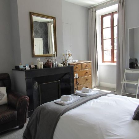 Les Deux Rives Bed & Breakfast Cierp Екстериор снимка