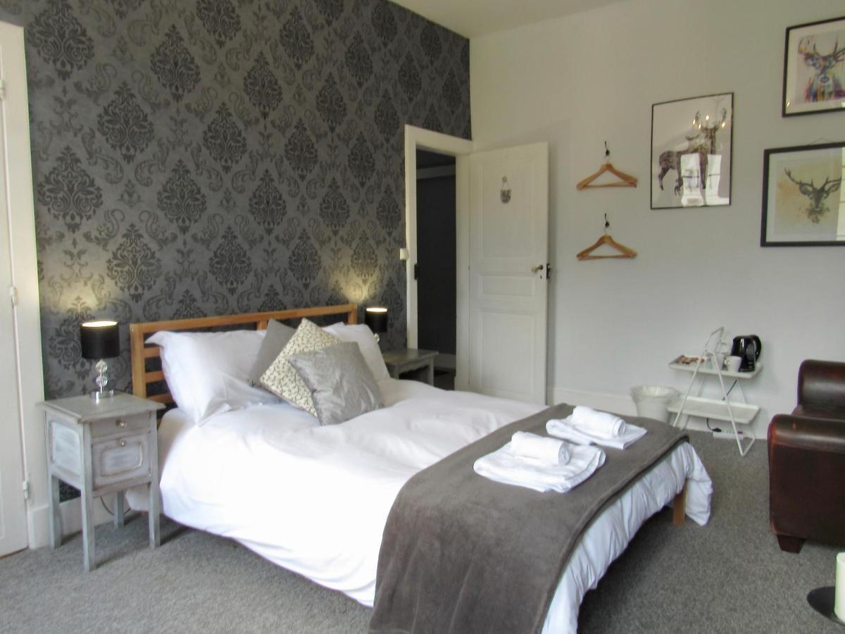 Les Deux Rives Bed & Breakfast Cierp Екстериор снимка