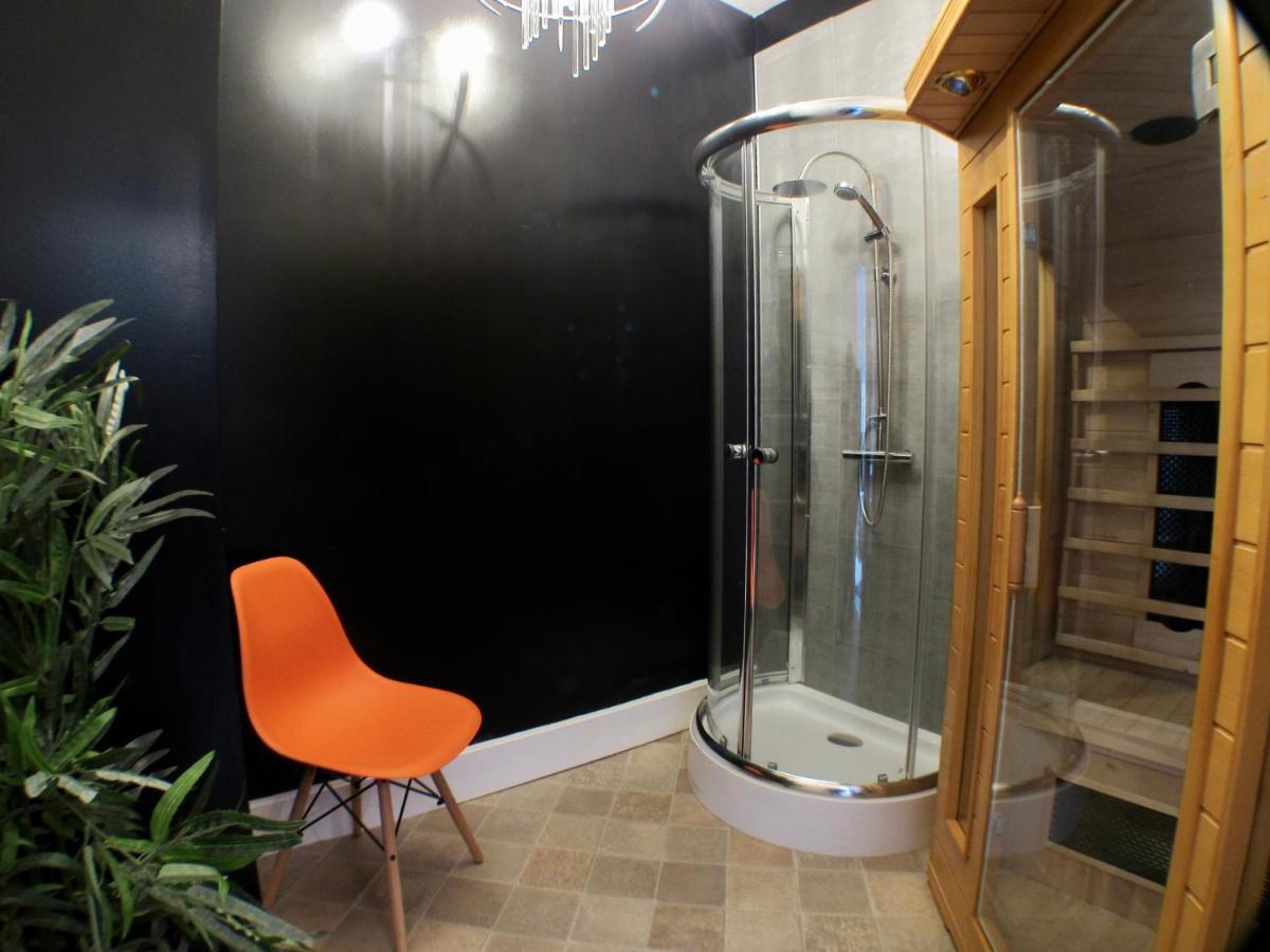 Les Deux Rives Bed & Breakfast Cierp Екстериор снимка